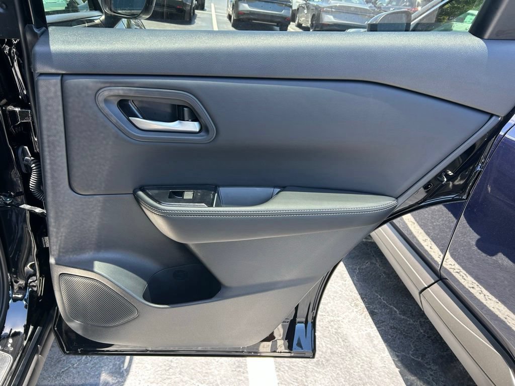 New 2026 Nissan Rogue SV AWD/4WD image 45