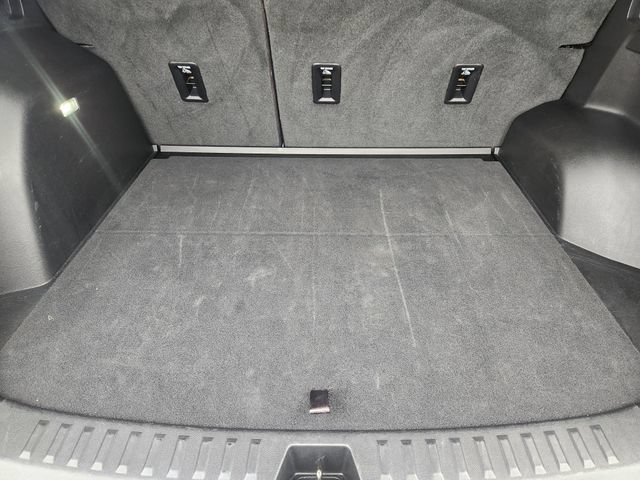 Used 2026 Chevrolet Equinox LT FWD image 32