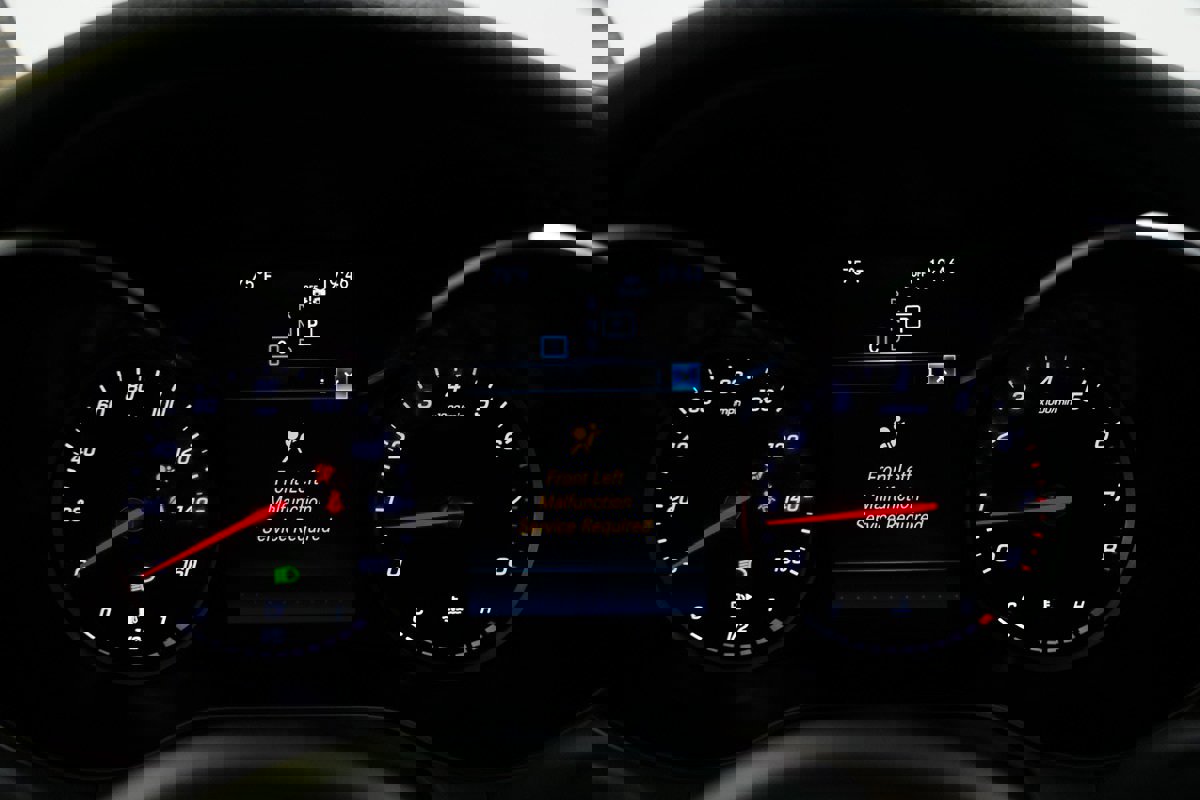 Used 2020 Mercedes-Benz GLC 300 4MATIC image 19