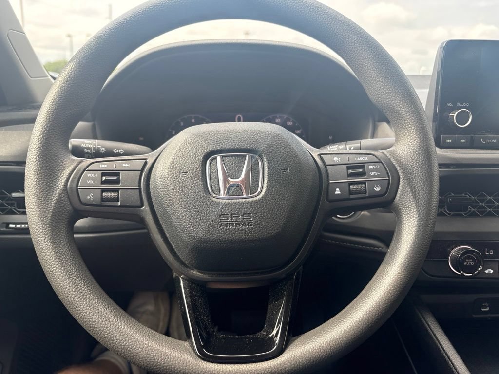 Used 2023 Honda Accord LX image 13