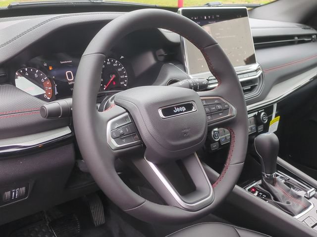 New 2026 Jeep Compass Trailhawk AWD/4WD image 31