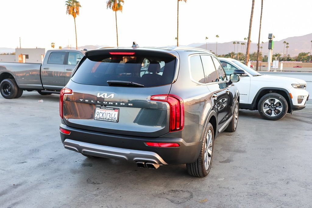 Used 2022 Kia Telluride S FWD image 9