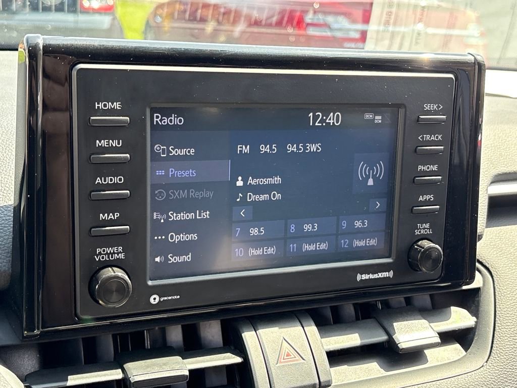 Used 2021 Toyota RAV4 LE AWD/4WD image 13