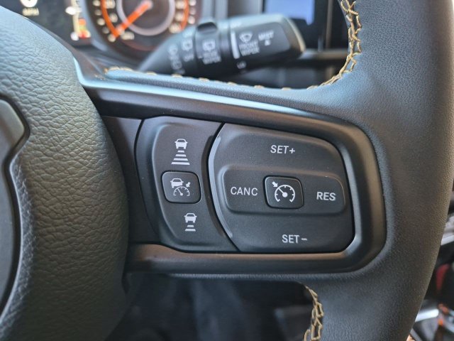 Used 2024 Jeep Wrangler Unlimited Sport AWD/4WD image 14