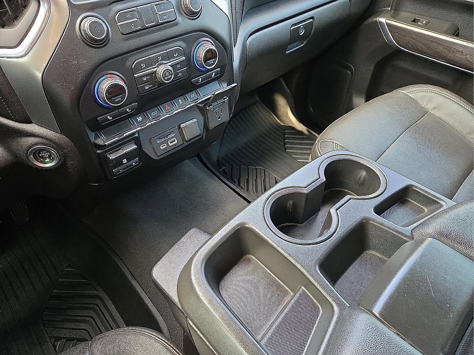 Used 2020 Chevrolet Silverado 3500 LTZ AWD/4WD image 25