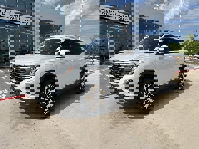 New 2025 Volkswagen Atlas SEL