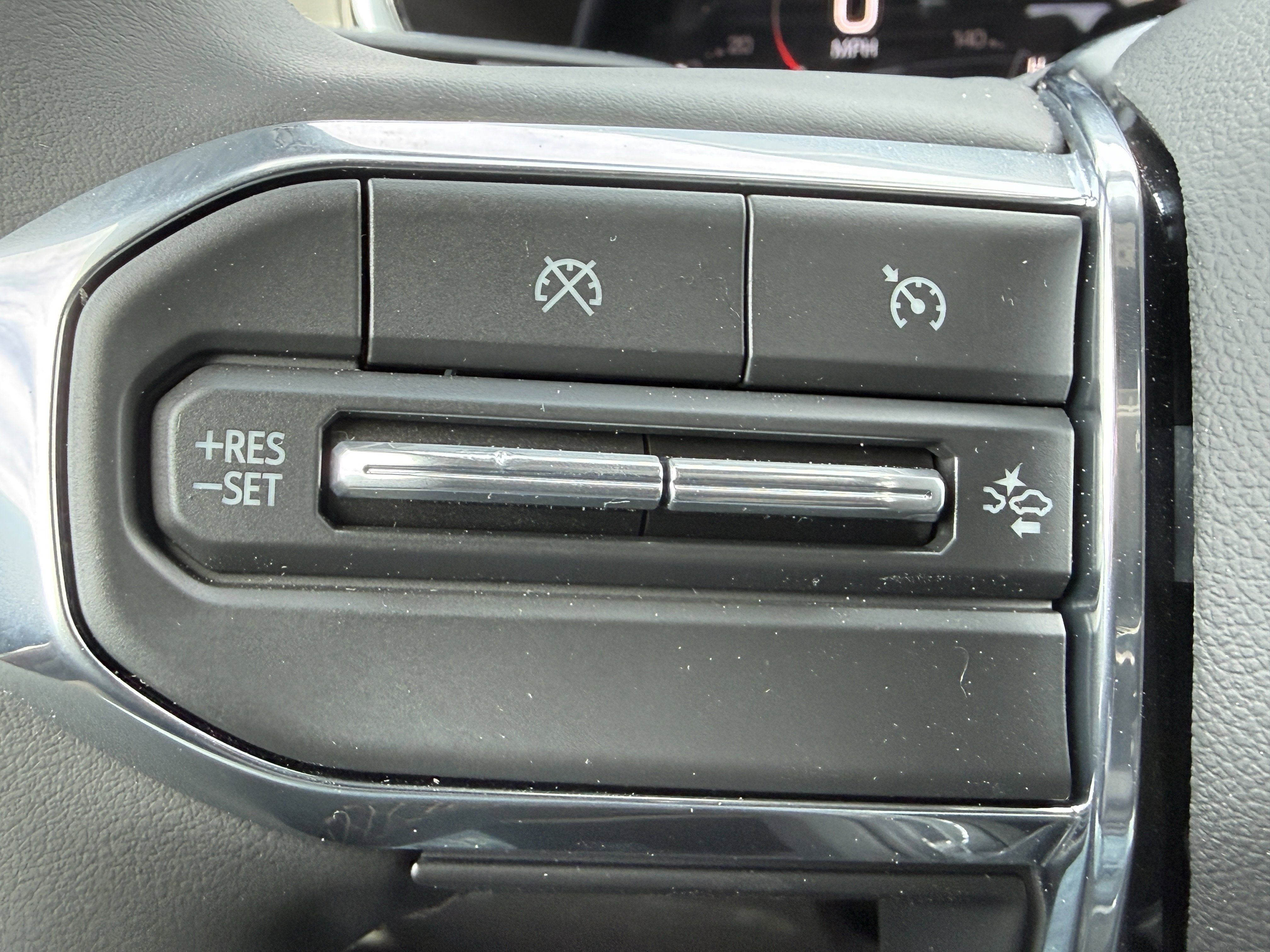 New 2026 GMC Canyon Denali image 28