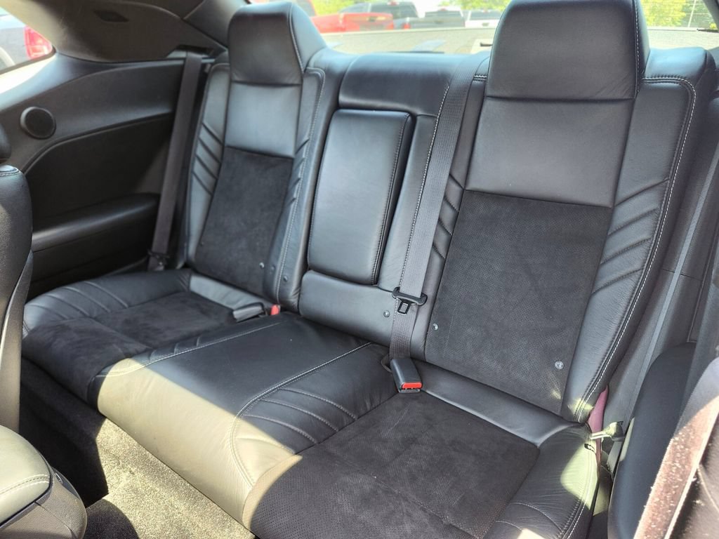 Used 2022 Dodge Challenger SRT Hellcat RWD image 12