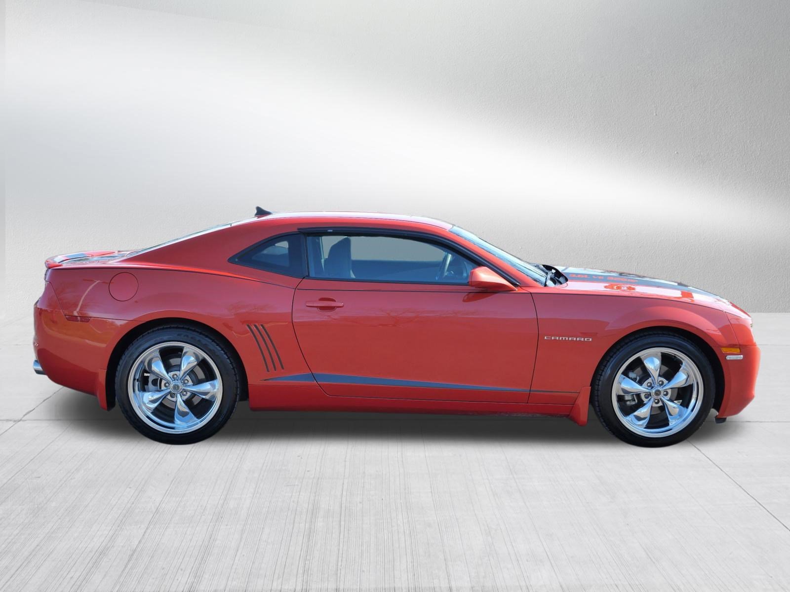 Used 2012 Chevrolet Camaro LS RWD image 8