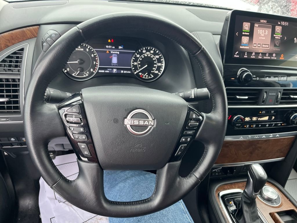Used 2024 Nissan Armada SL image 10