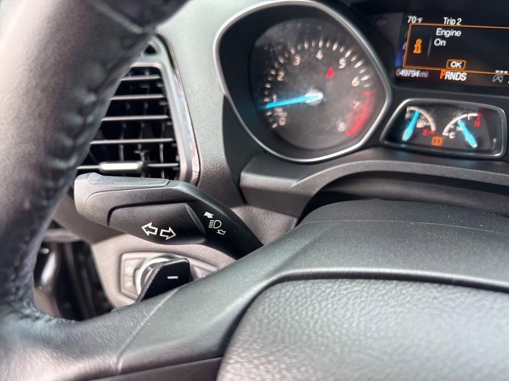 Used 2017 Ford Escape Titanium AWD/4WD image 19