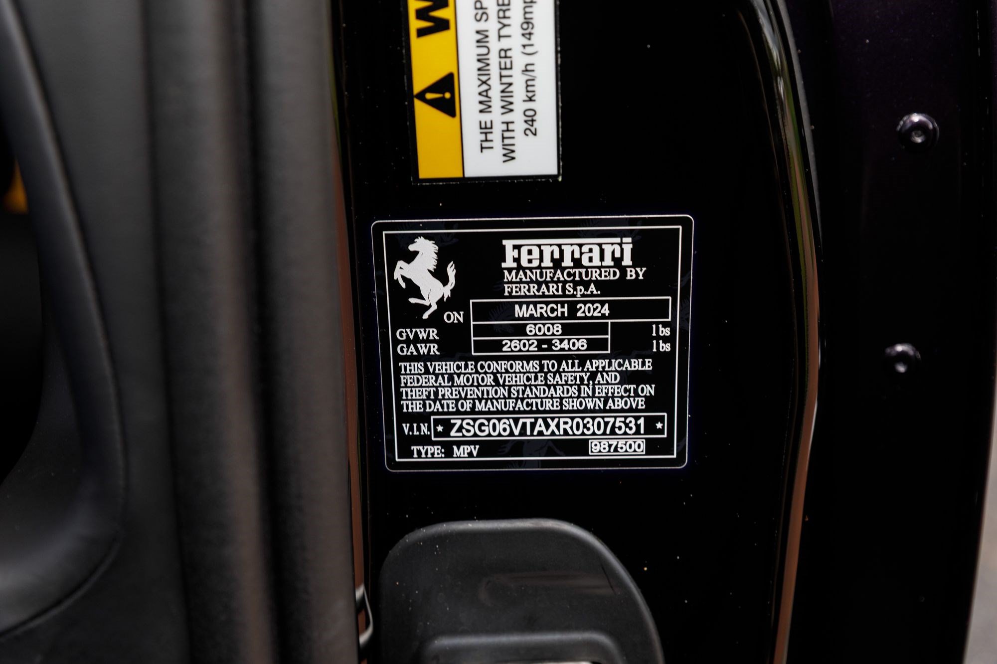 Used 2024 Ferrari Purosangue AWD/4WD image 31
