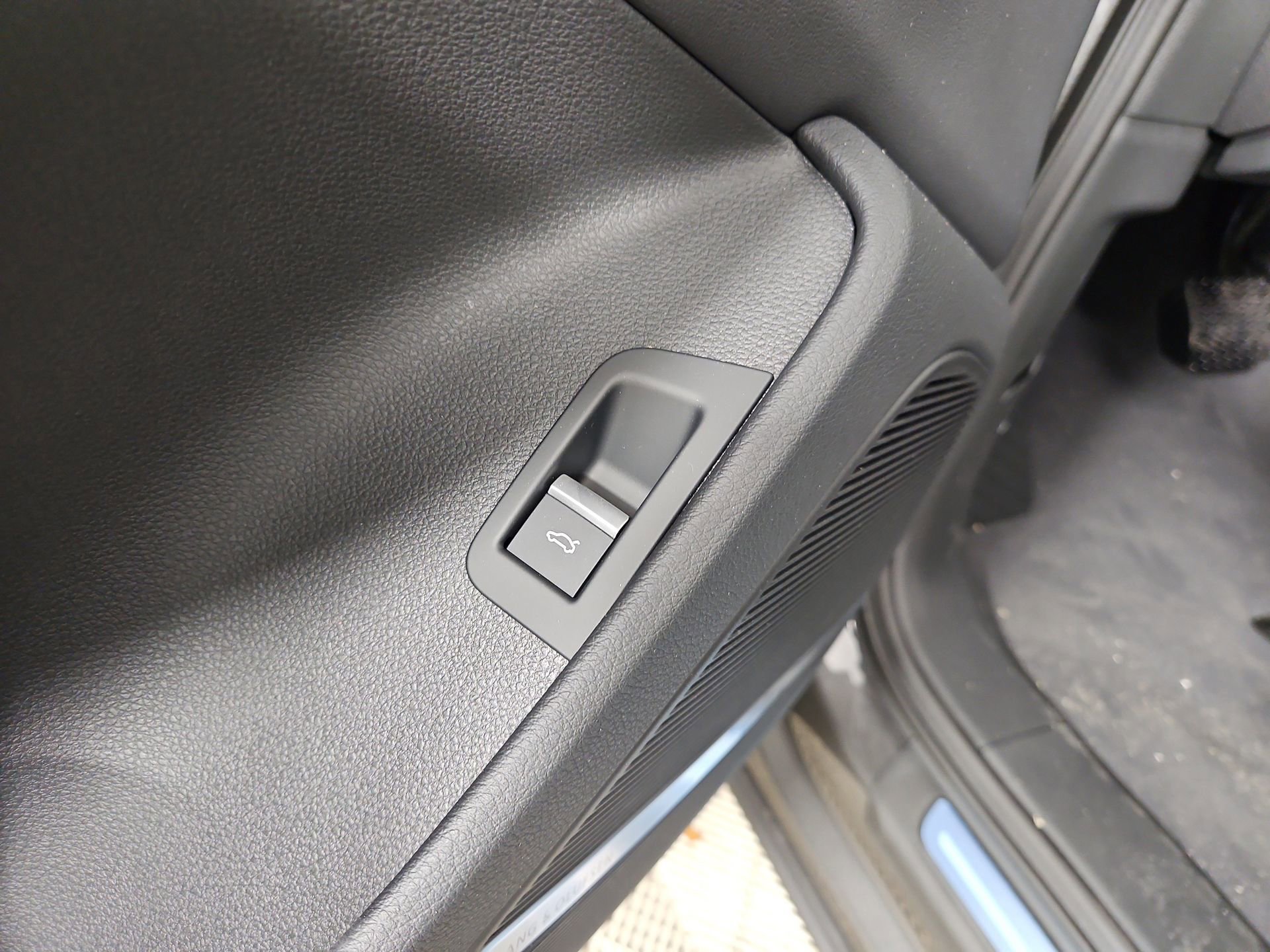 New 2026 Audi Q7 2.0T Premium image 21