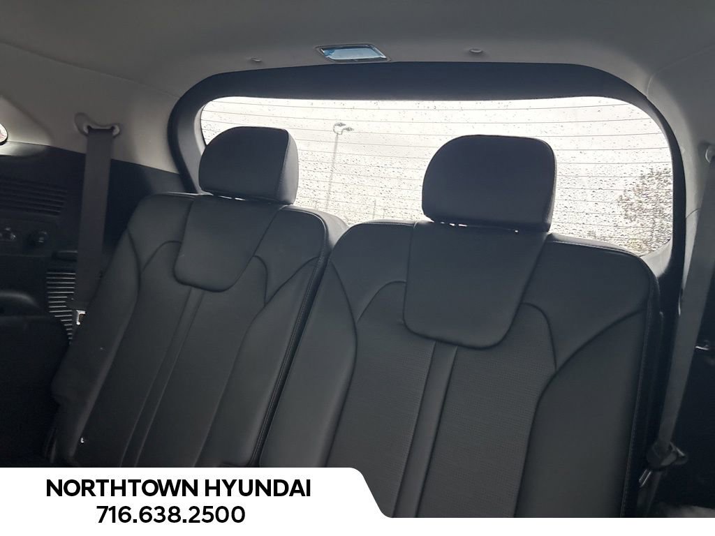 Used 2025 Kia Sorento EX w/ EX Panoramic Sunroof Package image 9