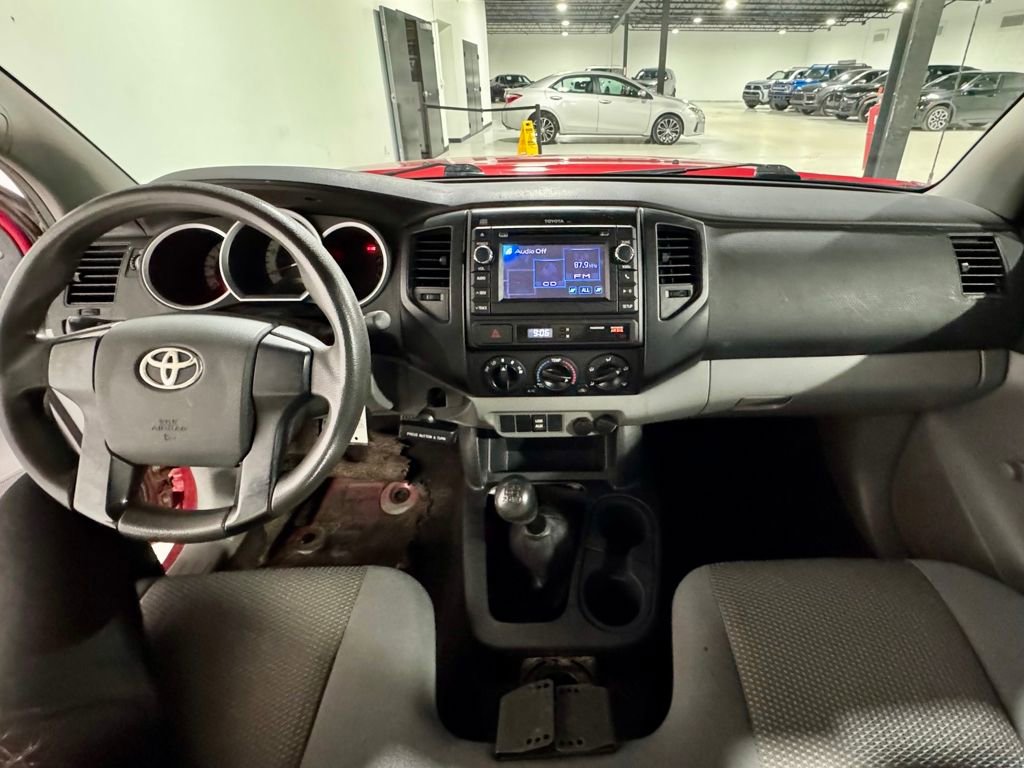 Used 2013 Toyota Tacoma 2WD Regular Cab image 12