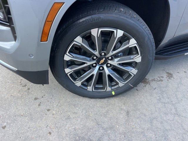 New 2026 Chevrolet Suburban High Country image 44