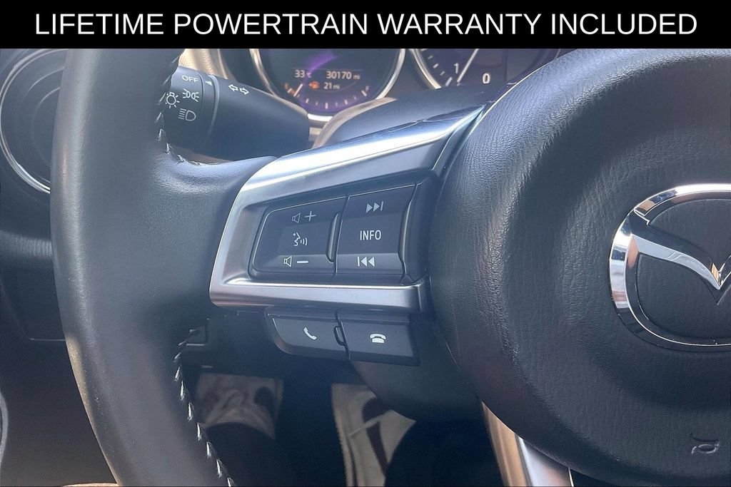 Used 2021 MAZDA MX-5 Miata RF Club RWD image 17