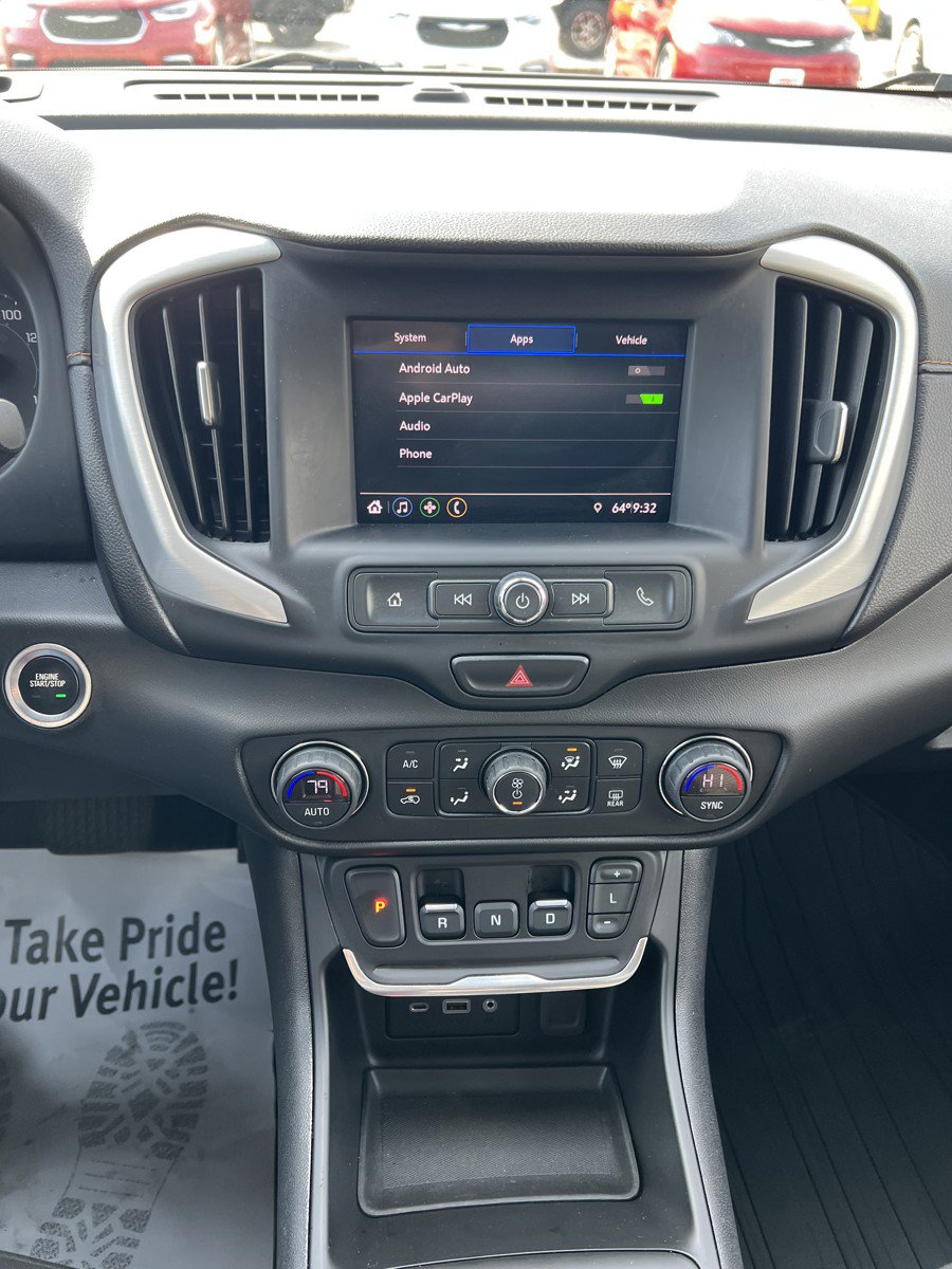 Used 2020 GMC Terrain SLE w/ Driver Convenience Package image 22