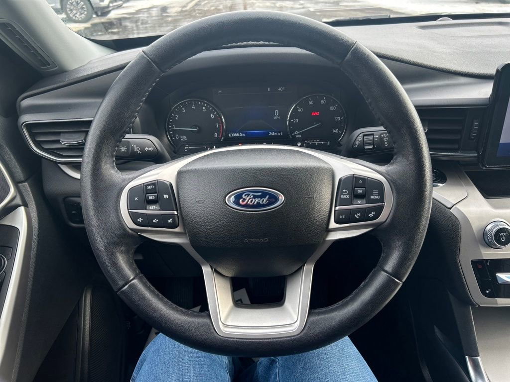 Used 2023 Ford Explorer XLT w/ Equipment Group 202A image 24