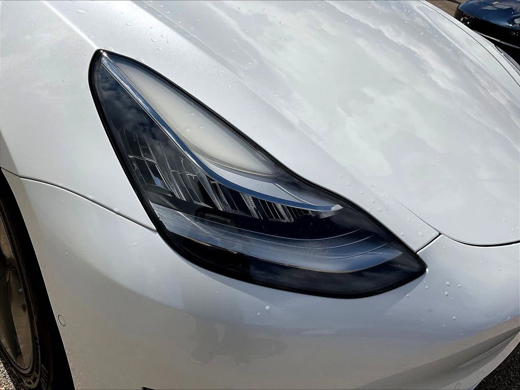 Used 2020 Tesla Model 3 Long Range AWD/4WD image 30