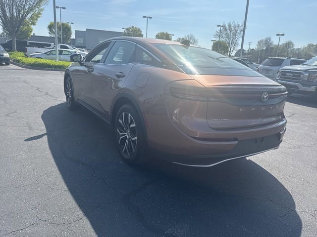 Used 2026 Toyota Crown XLE image 5