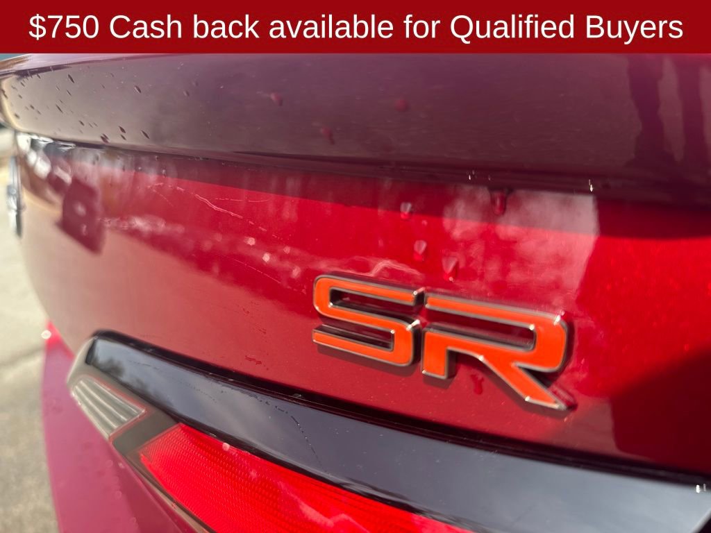 New 2025 Nissan Versa SR w/ Trunk Package FWD image 42