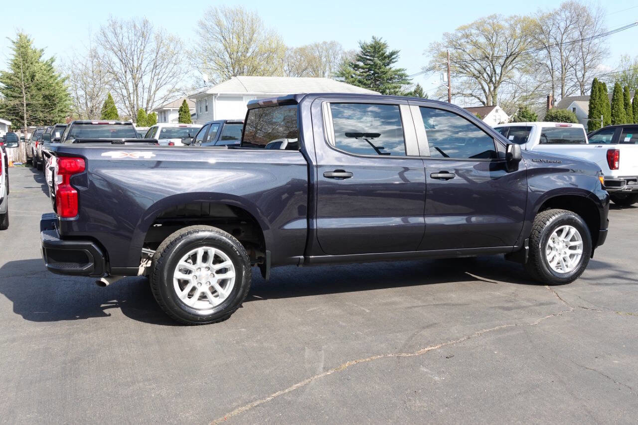 Used 2024 Chevrolet Silverado 1500 W/T w/ WT Fleet Convenience Package AWD/4WD image 4