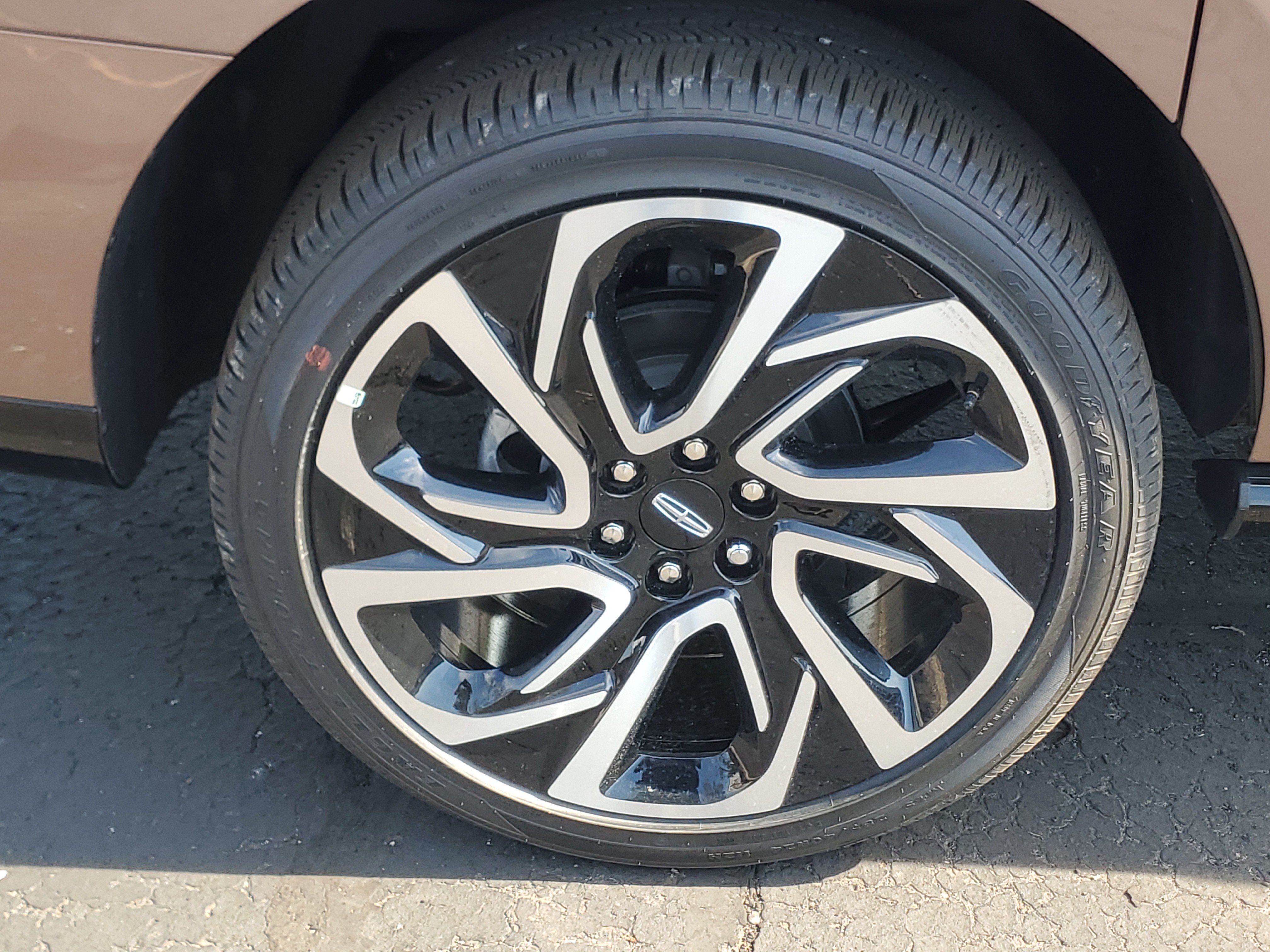 New 2026 Lincoln Navigator L Black Label AWD/4WD image 5