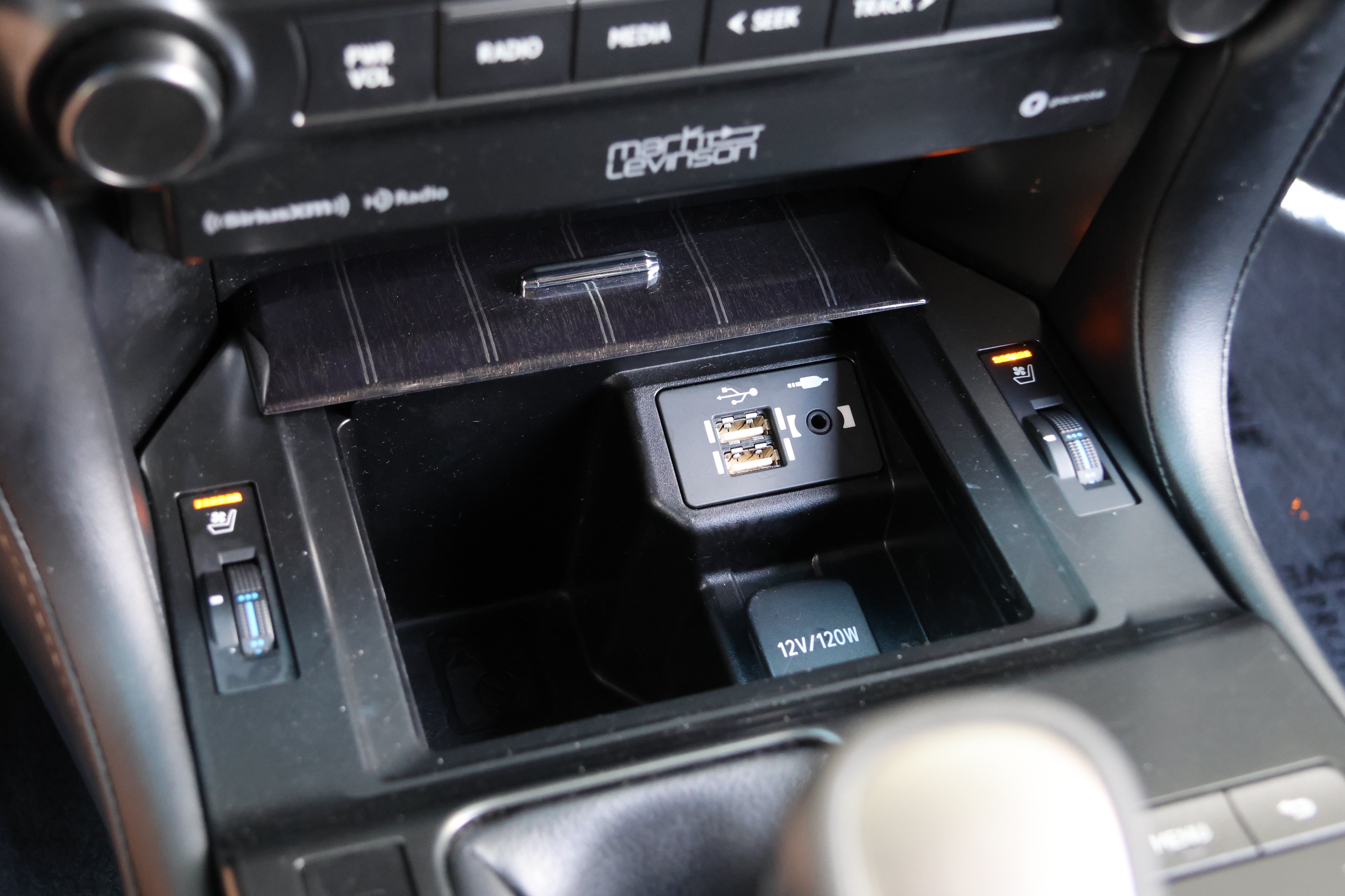 Certified 2023 Lexus GX 460 Luxury w/ Sport Design Package AWD/4WD image 25