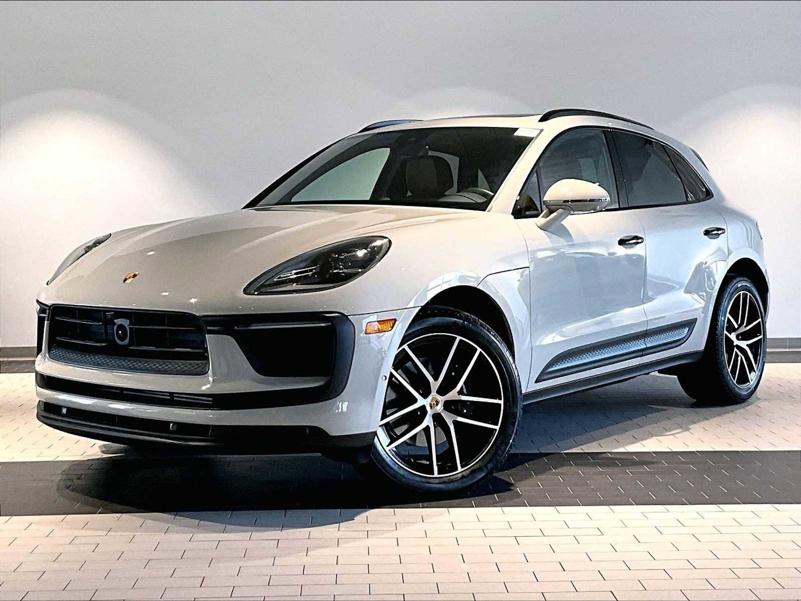 Used 2025 Porsche Macan