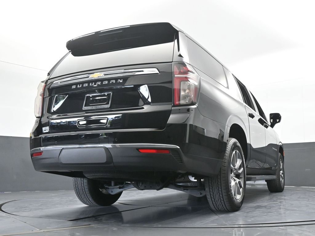 Used 2024 Chevrolet Suburban LS w/ Driver Alert Package RWD image 60