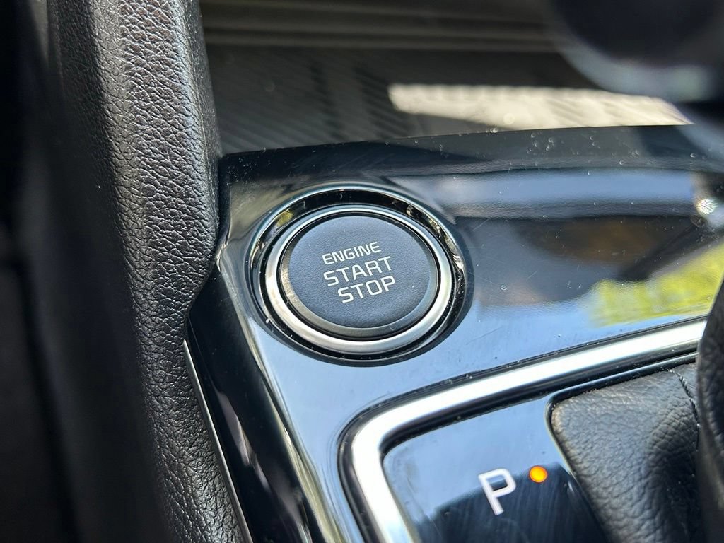 Used 2024 Kia Sportage EX FWD image 28