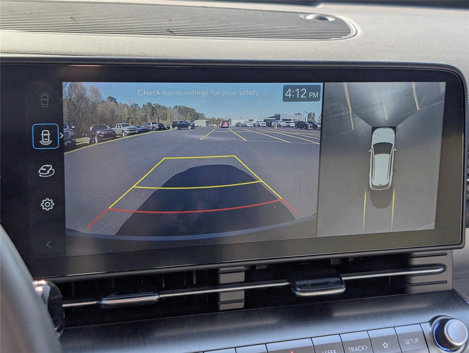 Used 2024 Hyundai Kona Limited image 17