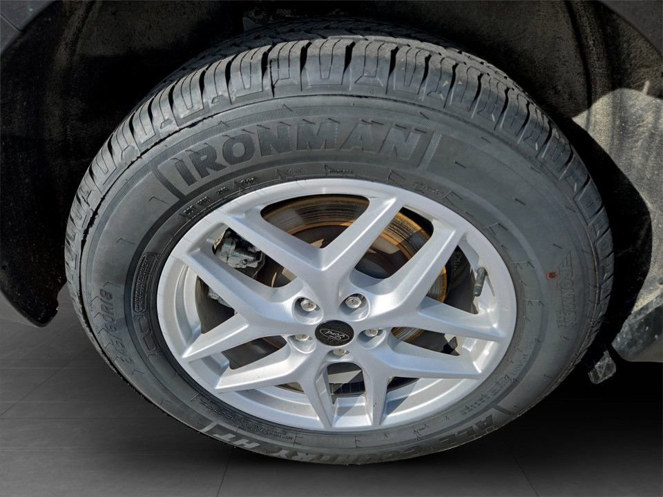 Used 2023 Ford Edge SEL AWD/4WD image 34