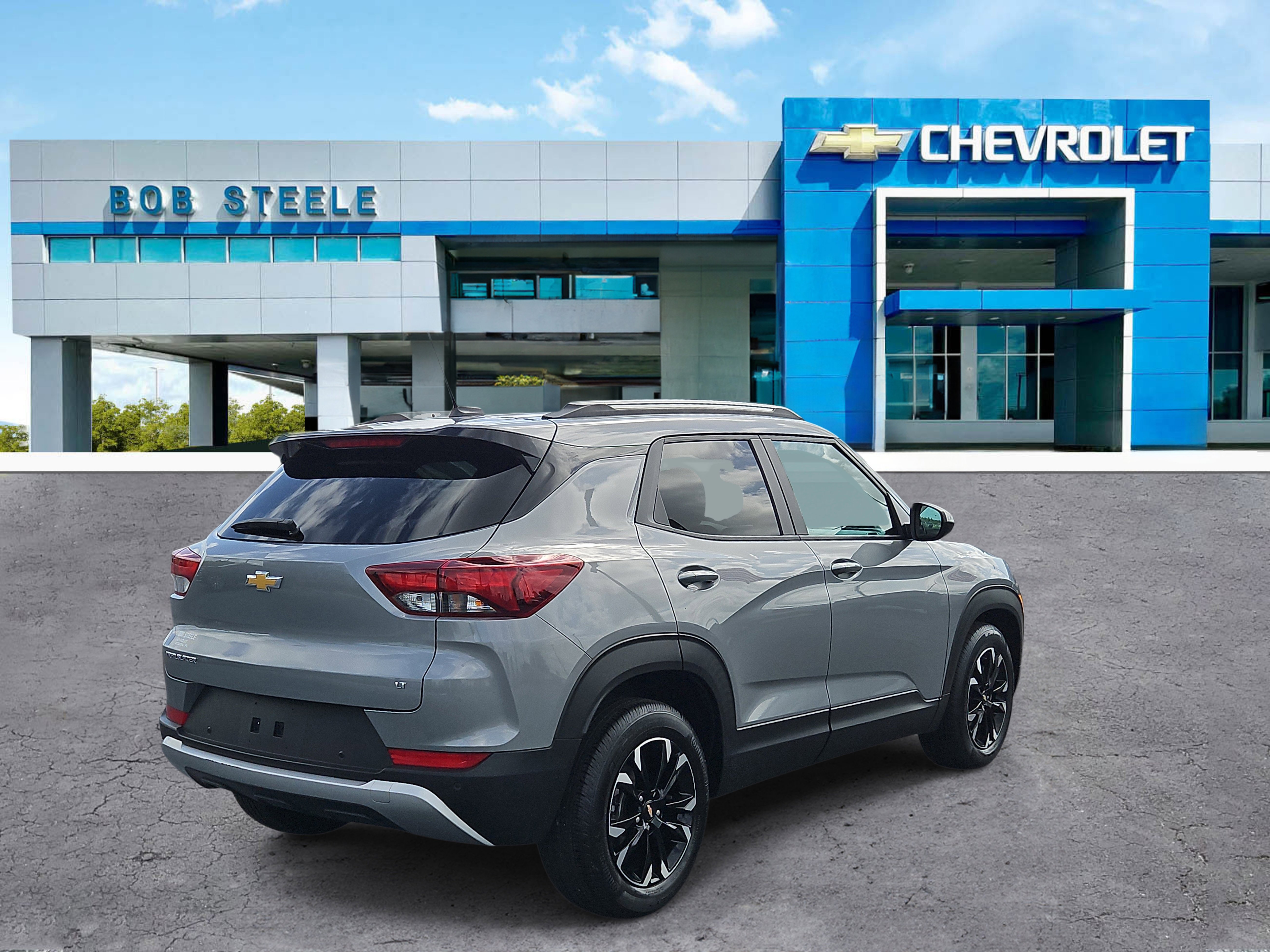 Used 2023 Chevrolet TrailBlazer LT w/ Convenience Package image 4