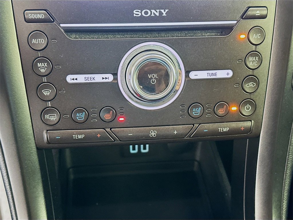 Used 2019 Ford Fusion Titanium image 16