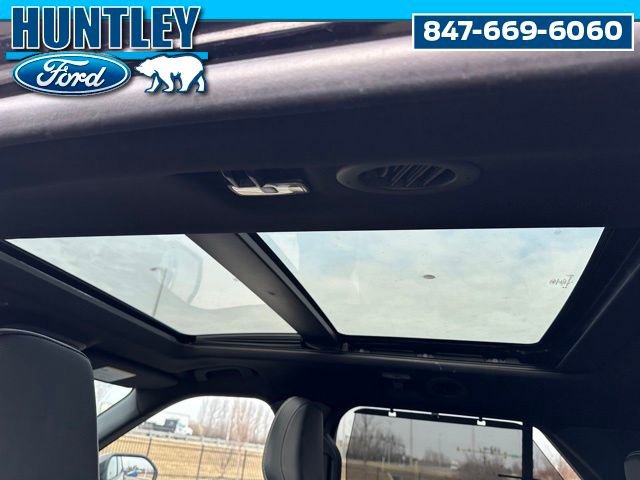 Used 2023 Ford Explorer ST w/ Technology Package image 17