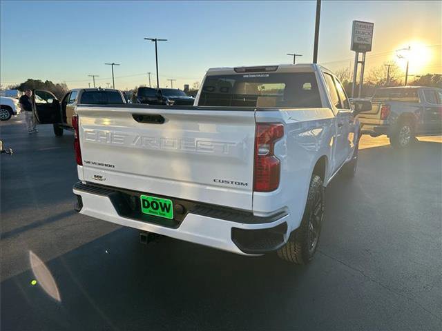 Used 2024 Chevrolet Silverado 1500 Custom image 8