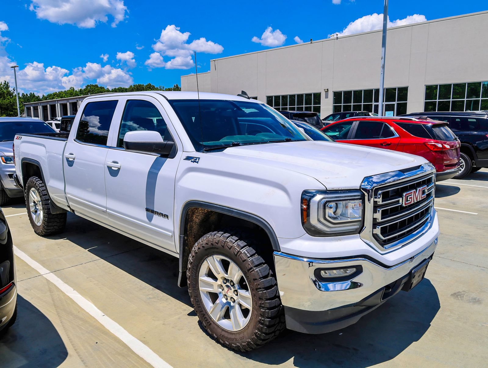 Used 2017 GMC Sierra 1500 SLE w/ SLE Value Package AWD/4WD video 2