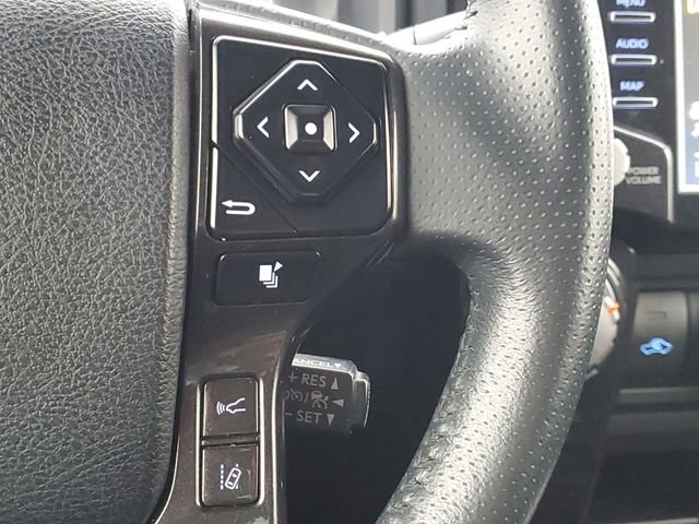 Used 2023 Toyota 4Runner TRD Off-Road image 23