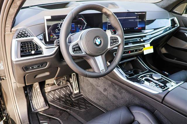 Used 2026 BMW X5 xDrive40i w/ M Sport Package AWD/4WD image 10