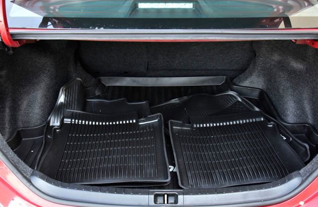 Used 2017 Toyota Corolla L image 28