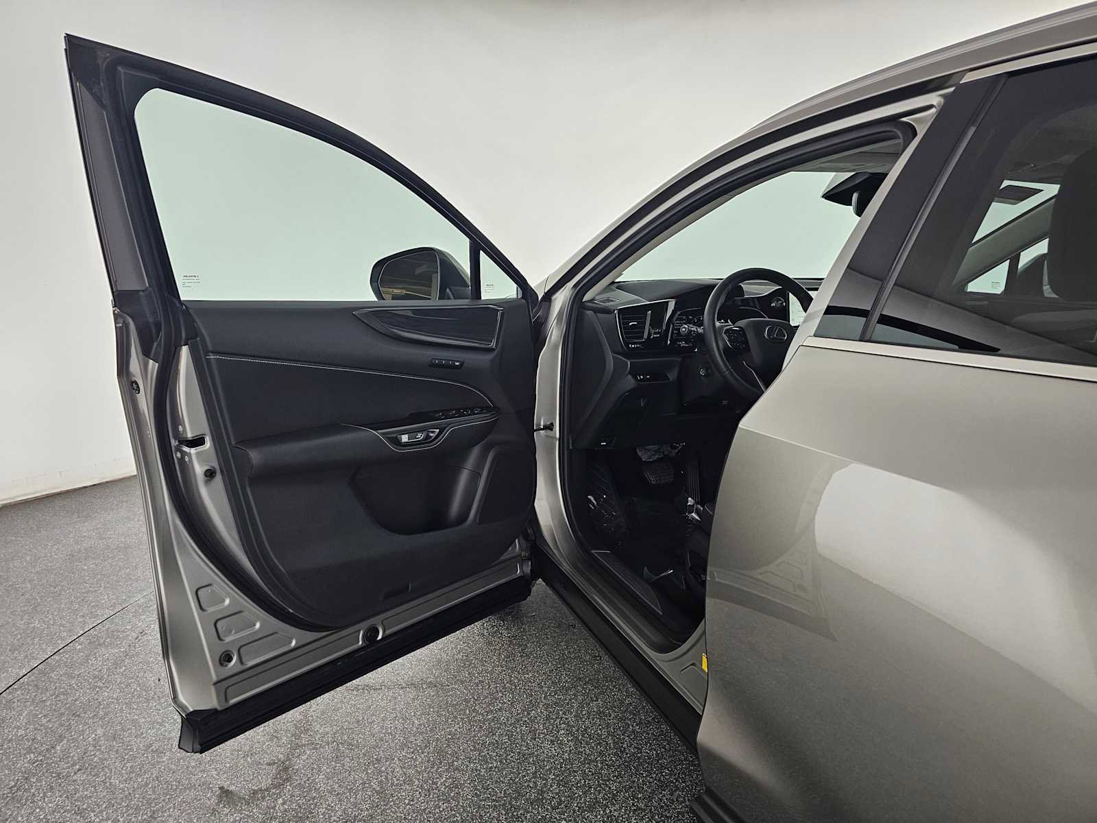 Used 2023 Lexus NX 350 AWD image 19