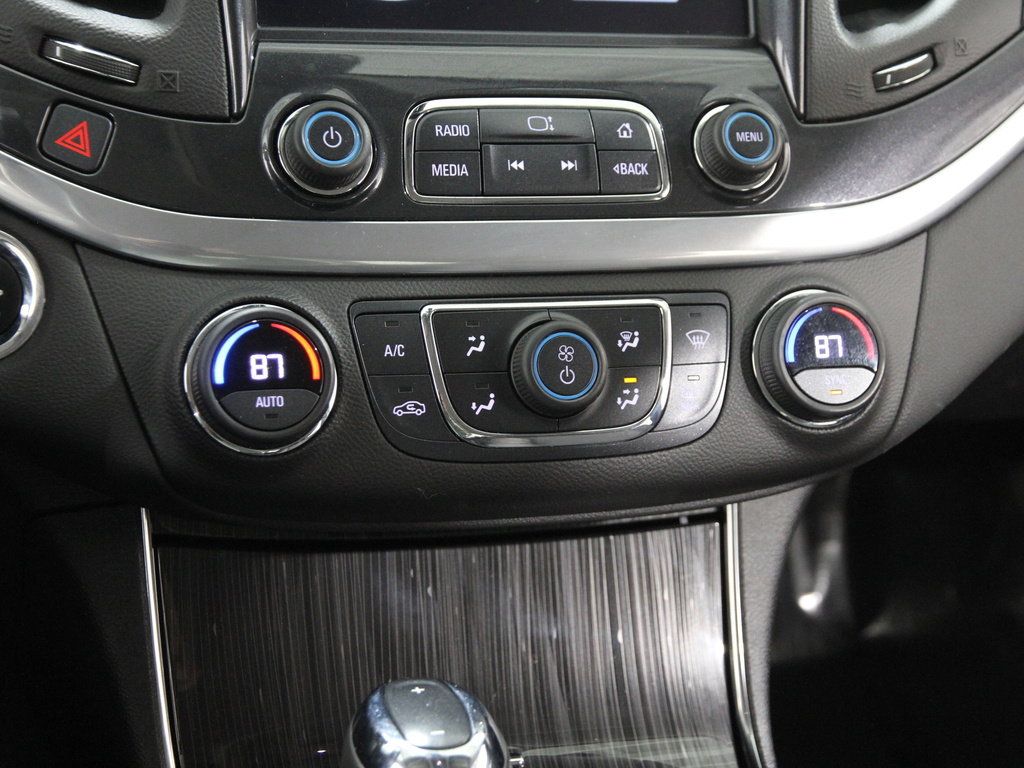 Used 2020 Chevrolet Impala LT w/ LT Convenience Package image 14