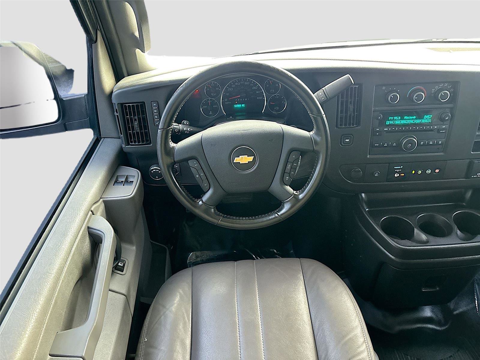 Used 2020 Chevrolet Express 2500 Extended w/ Communications Package image 20