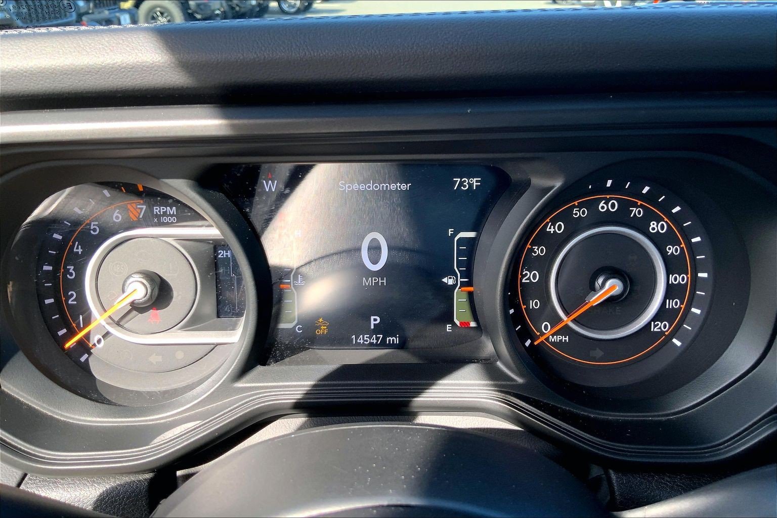 Certified 2024 Jeep Gladiator Mojave AWD/4WD image 25