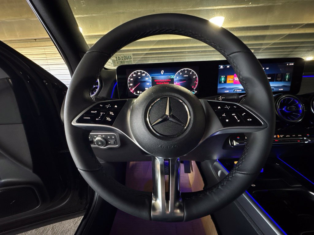 New 2026 Mercedes-Benz GLB 250 image 25