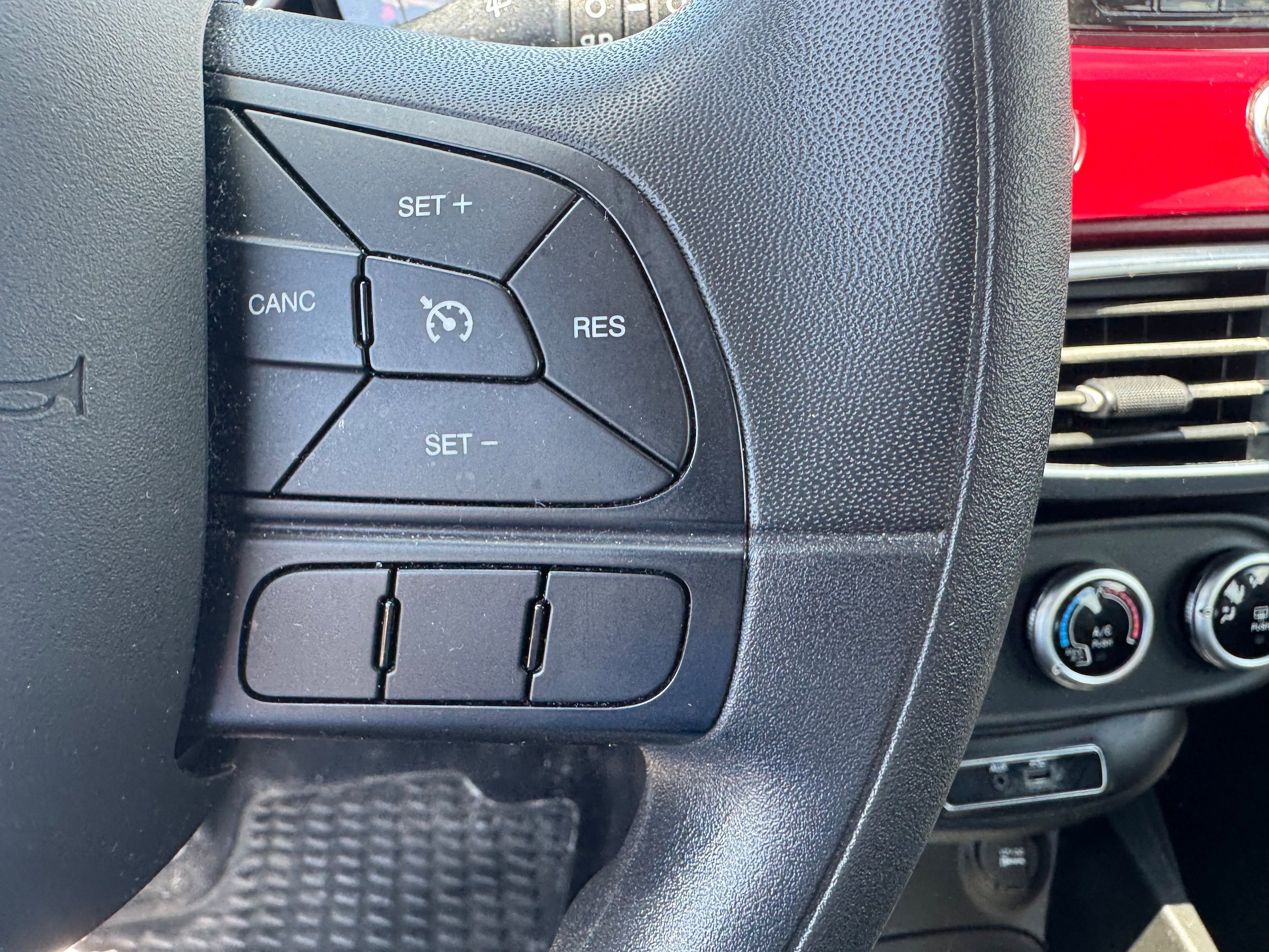 Used 2016 FIAT 500X Pop FWD image 15