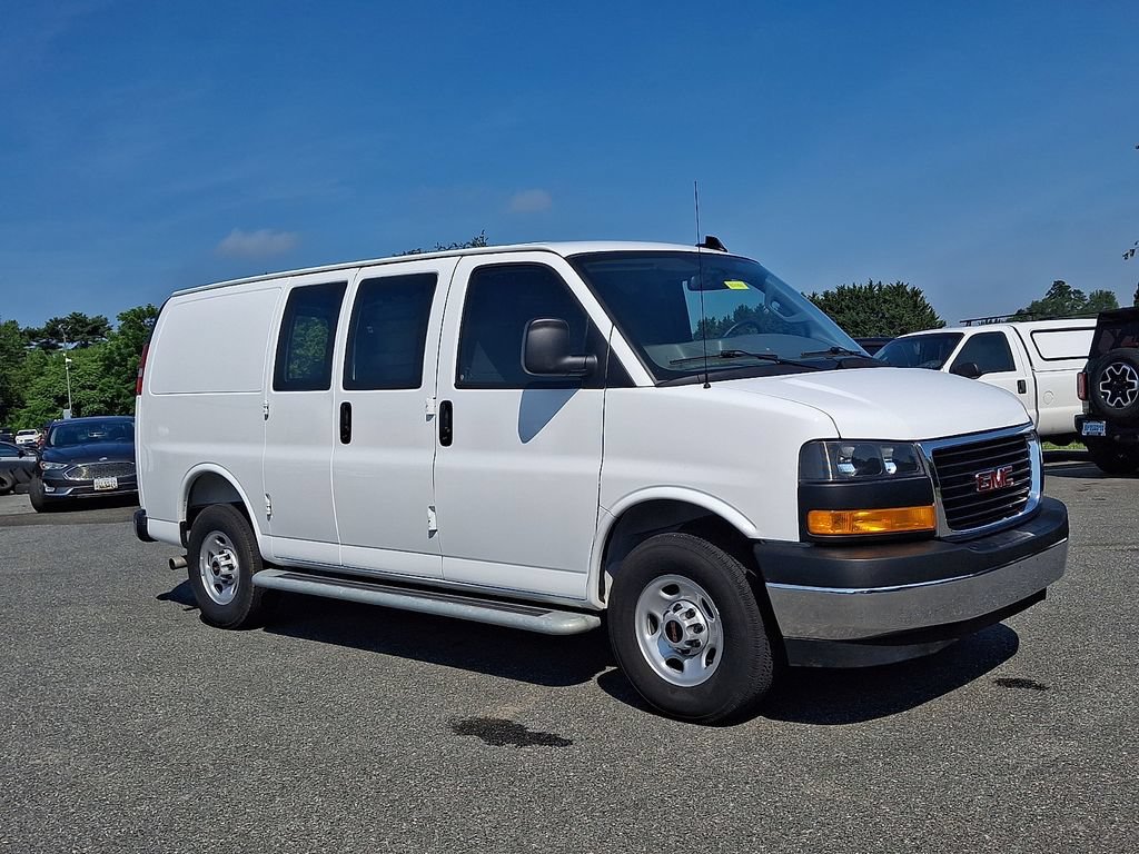Used 2025 GMC Savana 2500 w/ Driver Convenience Package