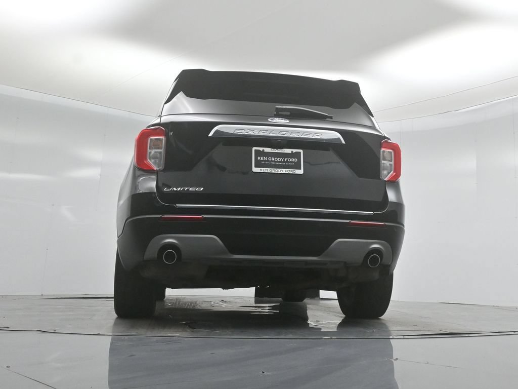 Certified 2022 Ford Explorer Limited w/ Equipment Group 301A RWD image 48